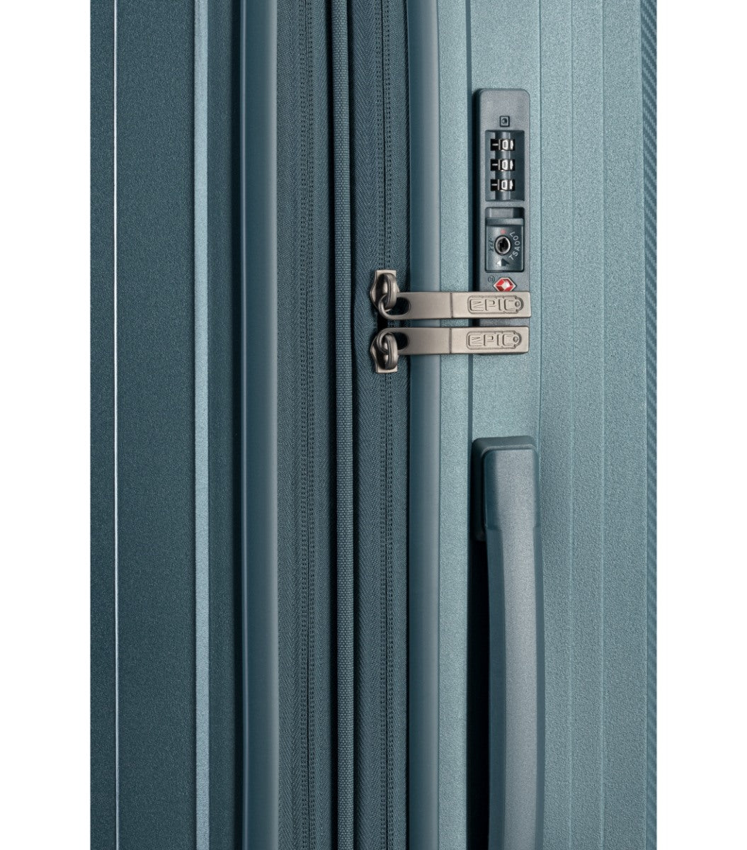 Epic Anthem Aqua Teal Cabin Resväska