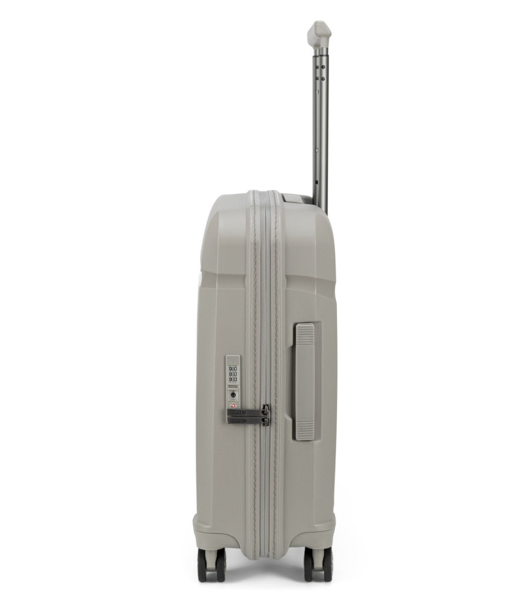 Epic Zeleste Luxury Taupe Cabin Resväska